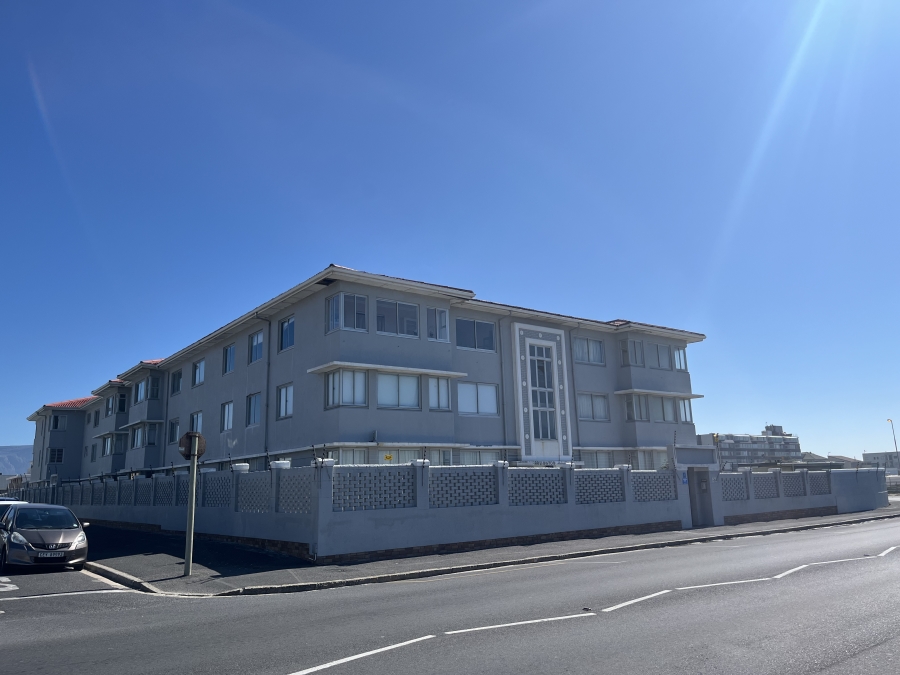 3 Bedroom Property for Sale in Muizenberg Western Cape